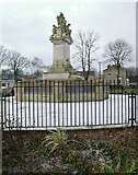 SE1925 : War Memorial, Memorial Park, Cleckheaton by habiloid
