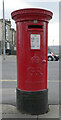 SE1334 : Post box, Duckworth Lane, Bradford by habiloid