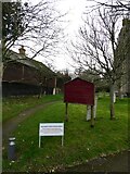 SU2771 : Holy Cross, Ramsbury: churchyard (g) by Basher Eyre