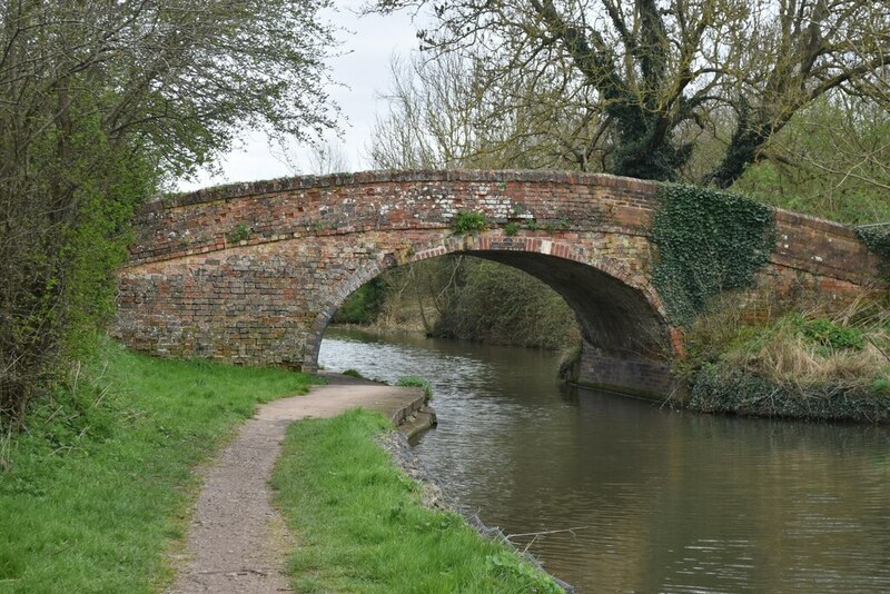 Top Bridge No 32 © David Martin Geograph Britain And Ireland