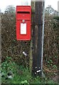 Elizabeth II postbox on Gorstage Lane