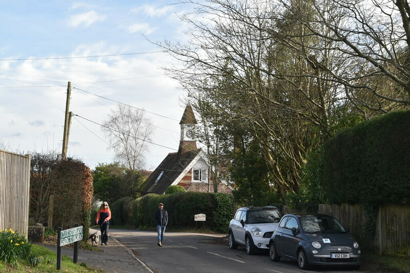 Clock House Lane © N Chadwick :: Geograph Britain and Ireland