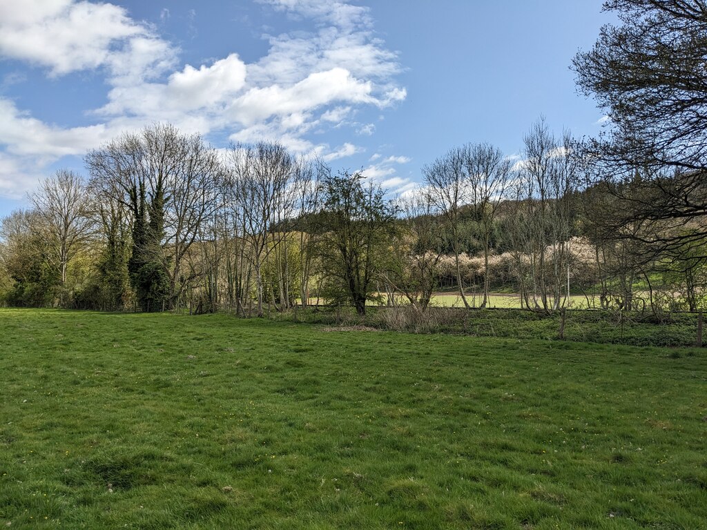 Heart of Wales line (Bucknell) © Fabian Musto :: Geograph Britain and ...