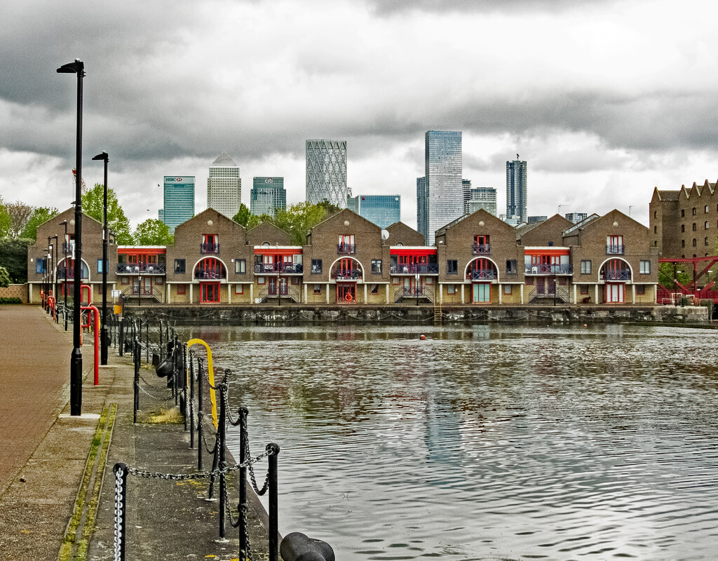 Shadwell Basin © Jim Osley :: Geograph Britain and Ireland