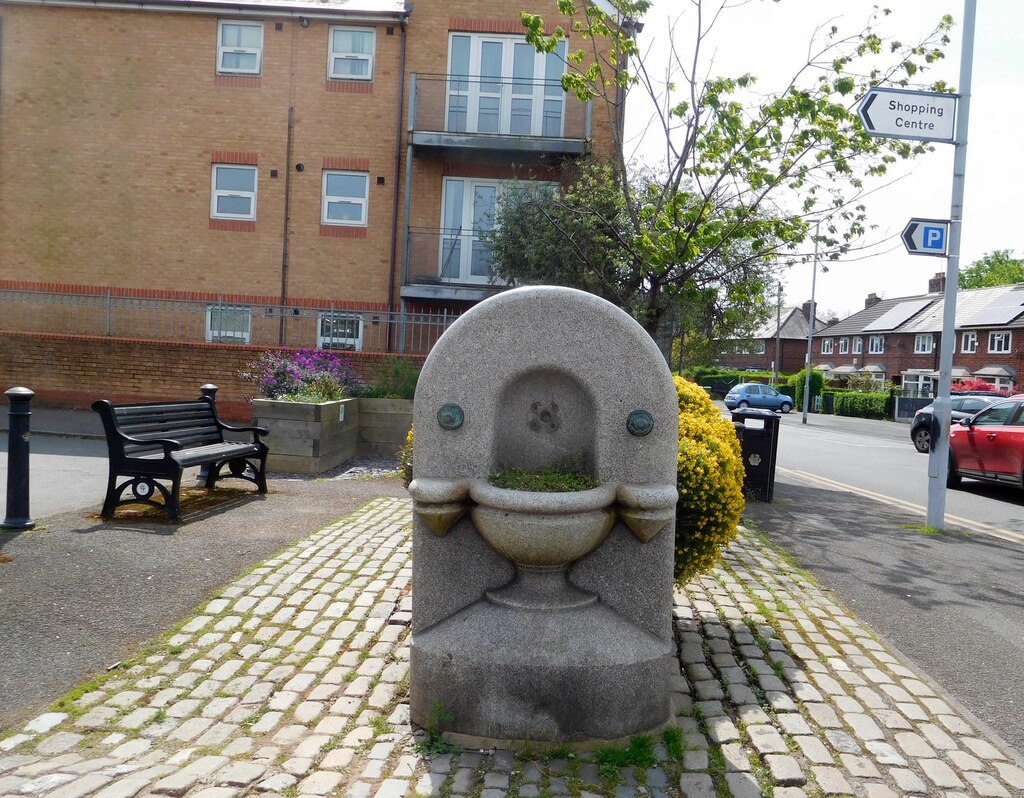 Withington trough © Gerald England :: Geograph Britain and Ireland