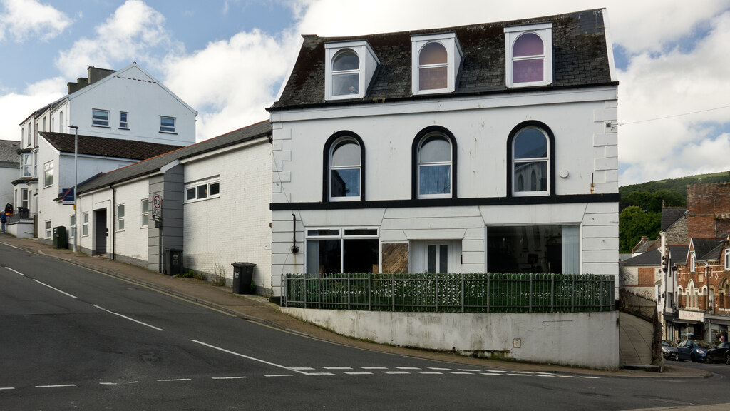 The Old Ilfracombe Arms, 71 High Street,... © Roger A Smith :: Geograph ...