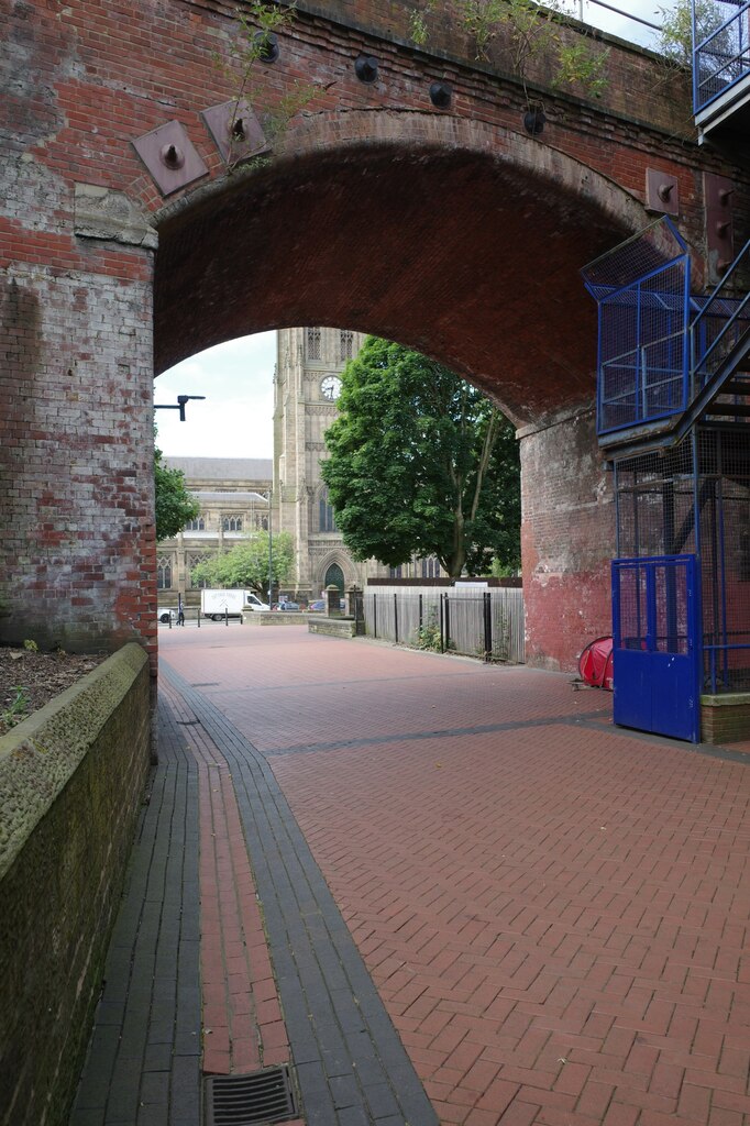 Church Lane, Leeds © habiloid :: Geograph Britain and Ireland