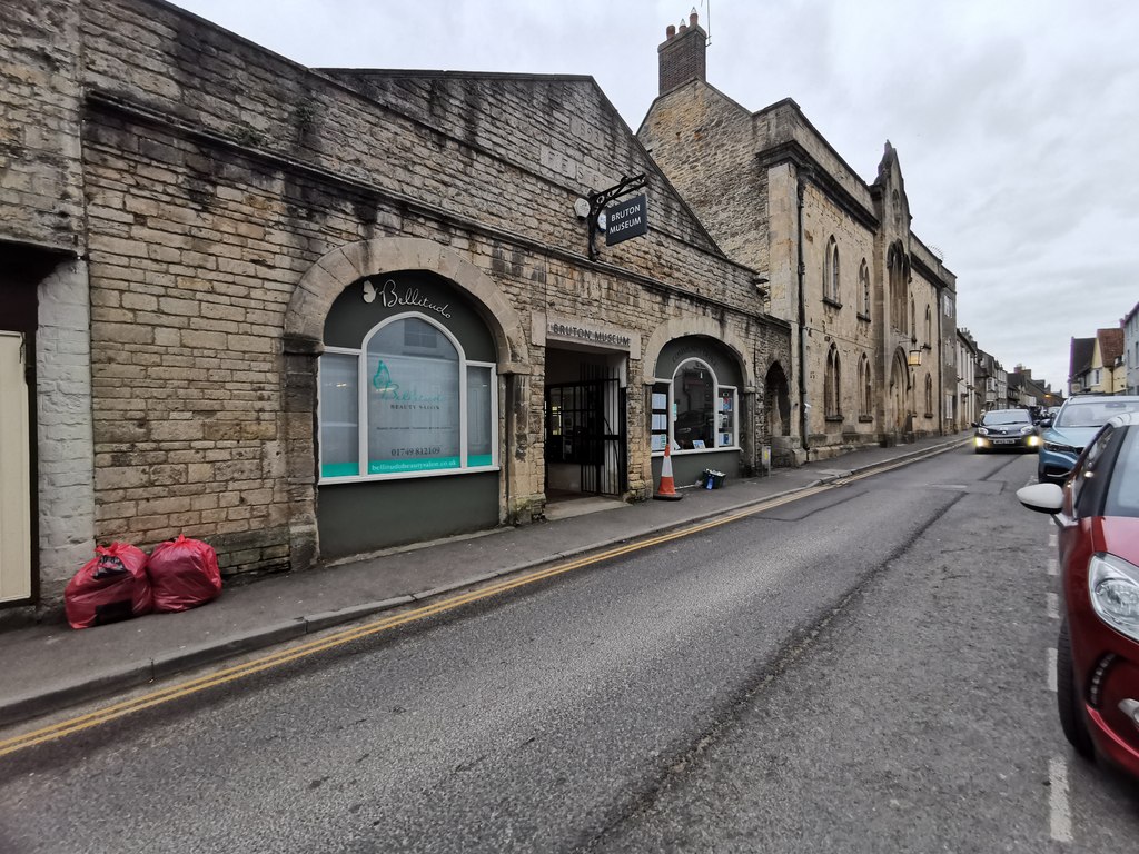 Bruton : High Street A359 © Lewis Clarke :: Geograph Britain and Ireland