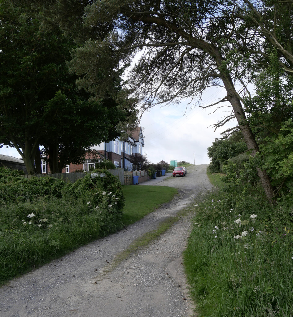 Loring Road, Ravenscar © habiloid :: Geograph Britain and Ireland