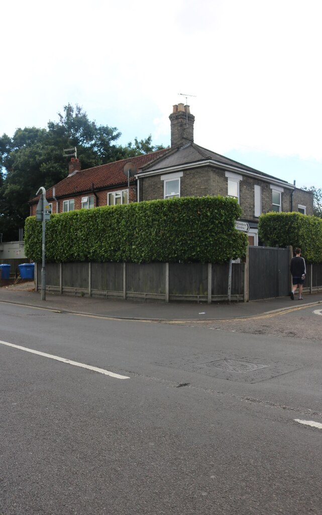 Dereham Road, Norwich © David Howard :: Geograph Britain and Ireland