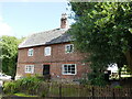 Cottages, Thrumpton