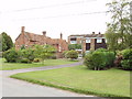 Houses in Henton