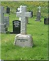 Grave of Compton MacKenzie, Eolaigearraidh, Barra