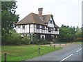 Crowhurst Manor - Gate House