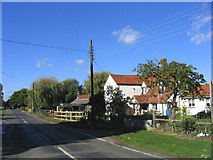 TL6102 : Elkins Green, Blackmore, Essex by John Winfield