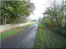 TF0500 : Near Oaks Cottage & Thornhaugh Hall by Julian Dowse