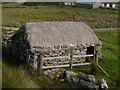 NC8366 : Shelter near Strathy by Rog Frost