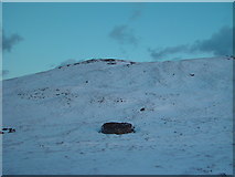 HU5463 : Setter Hill, Whalsay, Shetland by John Dally