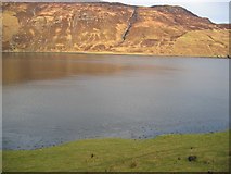 NG5132 : Loch Sligachan by John Allan