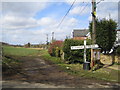 Trowley Bottom: Old signpost at the crossroads