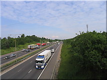 TQ5789 : Between junctions 28 and 29 - M25 by John Winfield