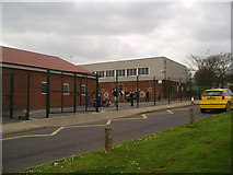 TQ4667 : Poverest Primary School, Tillingbourne Green, St. Mary Cray, Kent by Dr Neil Clifton