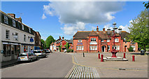 SU1405 : Market Place, Ringwood by Peter Facey