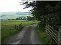 Track leading to Keenlyside Hill Farm