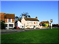 Old Red Lion, The Green, Tetsworth