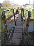 TA1828 : Burstwick Drain Footbridge by Andy Beecroft