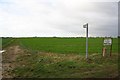 Footpath from Fleets Lane