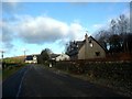 Houses on road from Banchory to Glassel