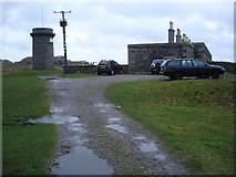 NL9839 : Signal tower and lighthouse keeper's houses by Roger McLachlan