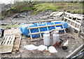 Fowls and Milk Churns on the Chwarel y Faenol site