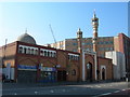 TQ3481 : East London Mosque and London Muslim Centre by Danny P Robinson