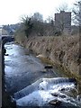 Weir, on the Afon Lwyd, Pontnewynydd