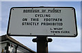 Public footpath sign - Bradford Road