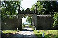 Yealmpton: entrance to Kitley