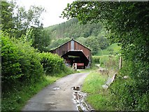 SO2465 : Tin barn, Cascob by Richard Webb