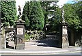 Entrance to Holden Park - Oakworth