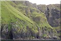 NG2506 : Sea cliffs at Sloc a' Ghallubhaich by John Allan