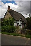 SO9436 : Thatched cottage in Kemerton by Philip Halling