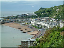 TR3241 : Dover seafront by Ian Macnab
