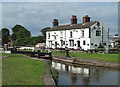 Kings Lock, with Pub, Middlewich, Cheshire