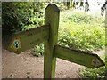 Footpath sign, Chipstead Downs