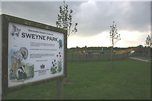 TQ8092 : Entrance to Sweyne Park by terry joyce