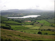SO1527 : Llyn Llangors and the Brecon Beacons by Duncan Hawley