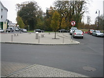 O0339 : Ongar Square, West Dublin by Harold Strong