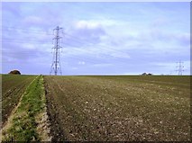 SU7541 : Footpath north from Malms Farm by Graham Horn