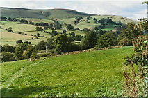 SK2281 : Hathersage - footpath from Jaggers Lane to A6187 by Dave Bevis